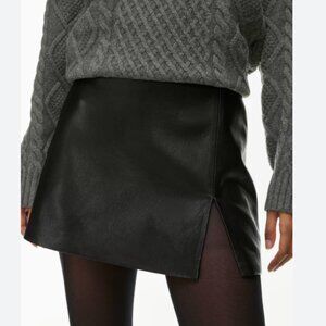 Aritzia Sunday Best Tatiana Skirt Women's Size 0 Black Faux Leather Mini